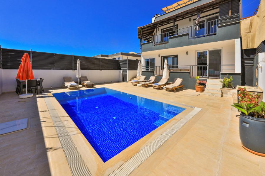 Kalkan Akbelde 3+1 Özel Havuzlu Deniz Manzaralı Kiralık Lüks Villa DRM- 1912