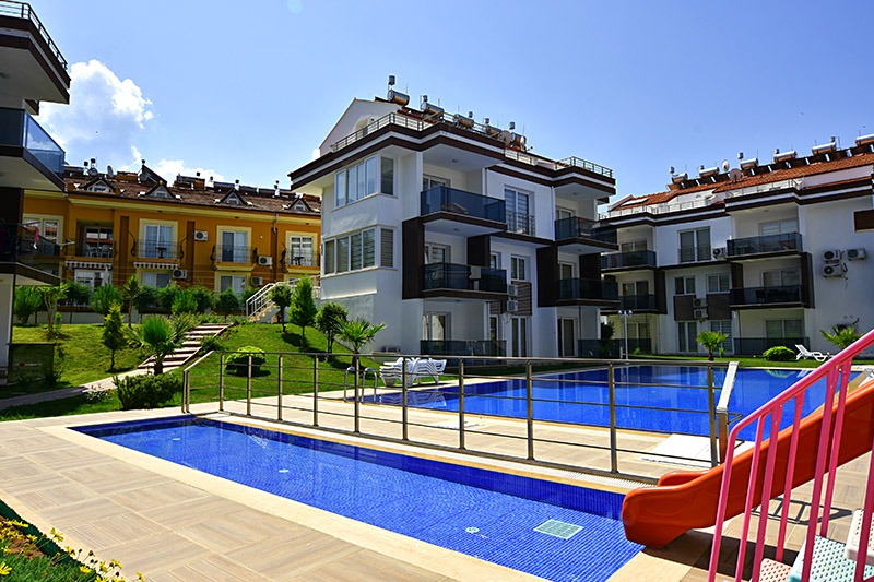 Fethiye Ölüdenizde 2+1 Ortak Havuzlu Denize Yakın Daire DRM-1935