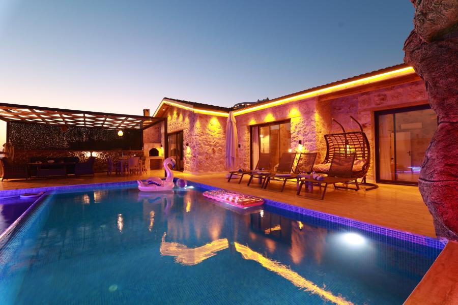 Kalkan Akbelde 2+1 Özel Havuzlu Deniz Manzaralı Kiralık Lüks Villa DRM-1870