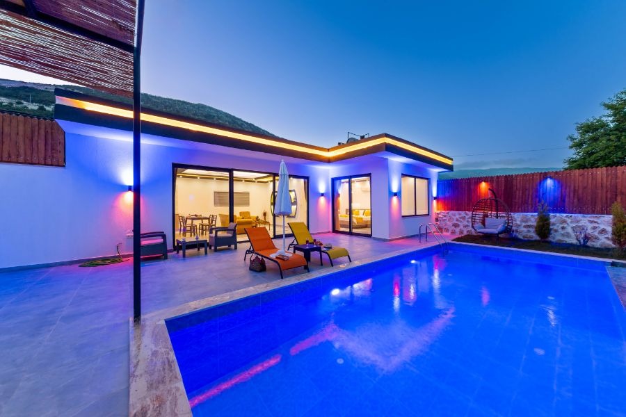 Kalkan Sarıbelende 1+1 Özel Havuzlu Doğa Manzaralı Kiralık Lüks Villa DRM-1737