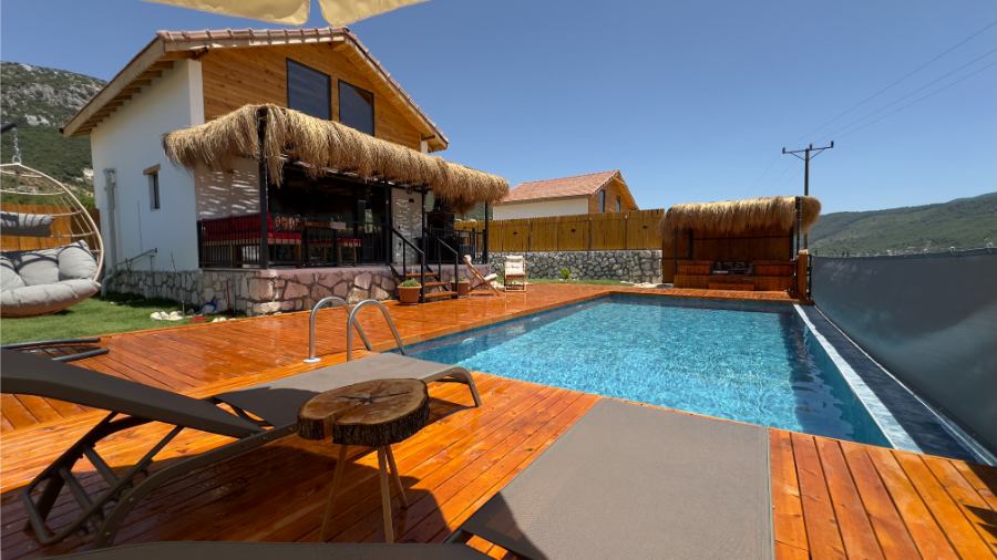 Kaş Kalkan'da 1+1 Özel Havuzlu Denize Yakın Kiralık Villa DRM-1909