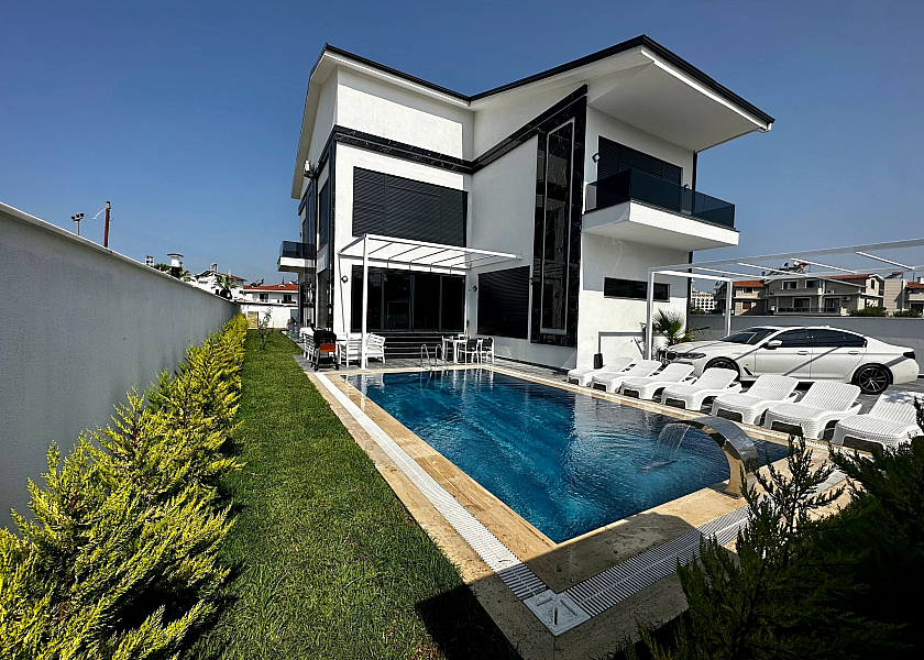 Antalya Belek'de 6+1 Özel Havuzlu Kiralık Villa DRM-1781