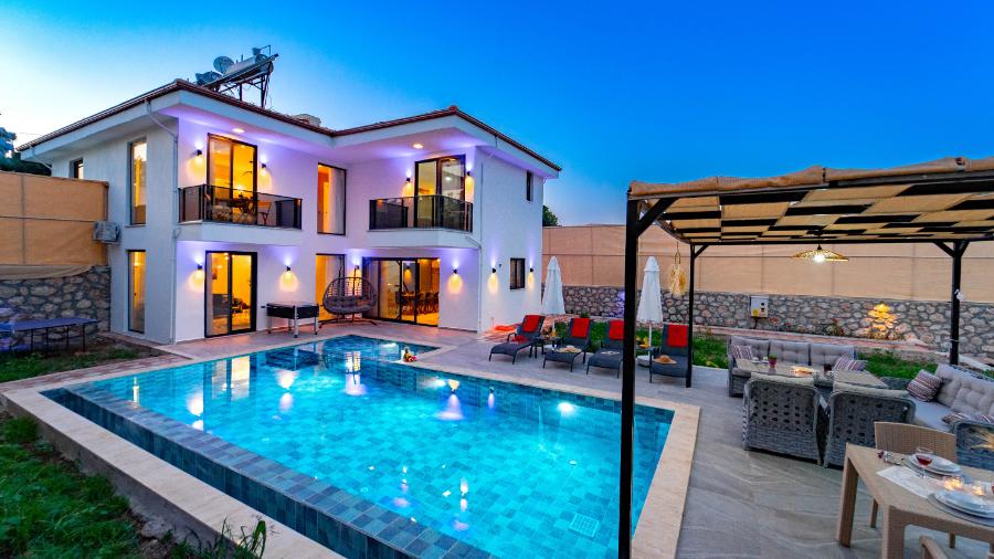 Kaş Patarada 2+1 Özel Havuzlu Denize Yakın Lüks Kiralık Villa DRM-2224