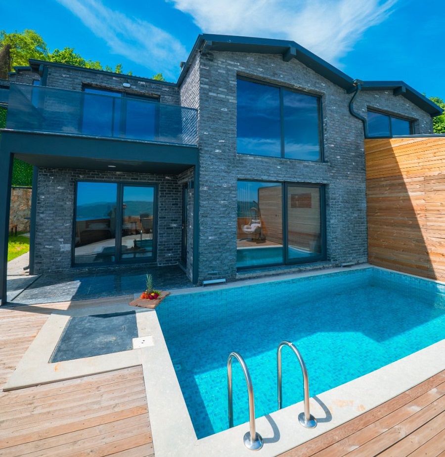 Sapanca Yanıkköyde 2+1 Özel Havuzlu Doğa Manzaralı Kiralık Lüks Villa DRM-1990