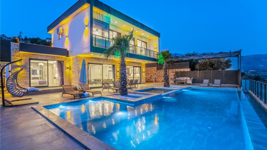 Kalkan Çavdırda 3+1 Özel Yüzme Havuzlu Kiralık Lüks Villa DRM-1892