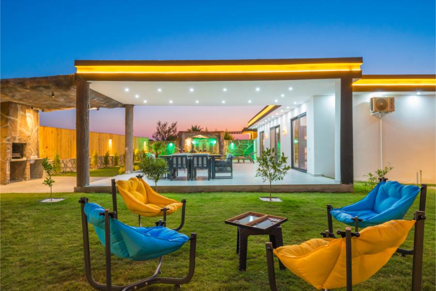 Antalya Kaş'ta 2+1 Özel Havuzlu Denize Yakın Kiralık Villa DRM-1905