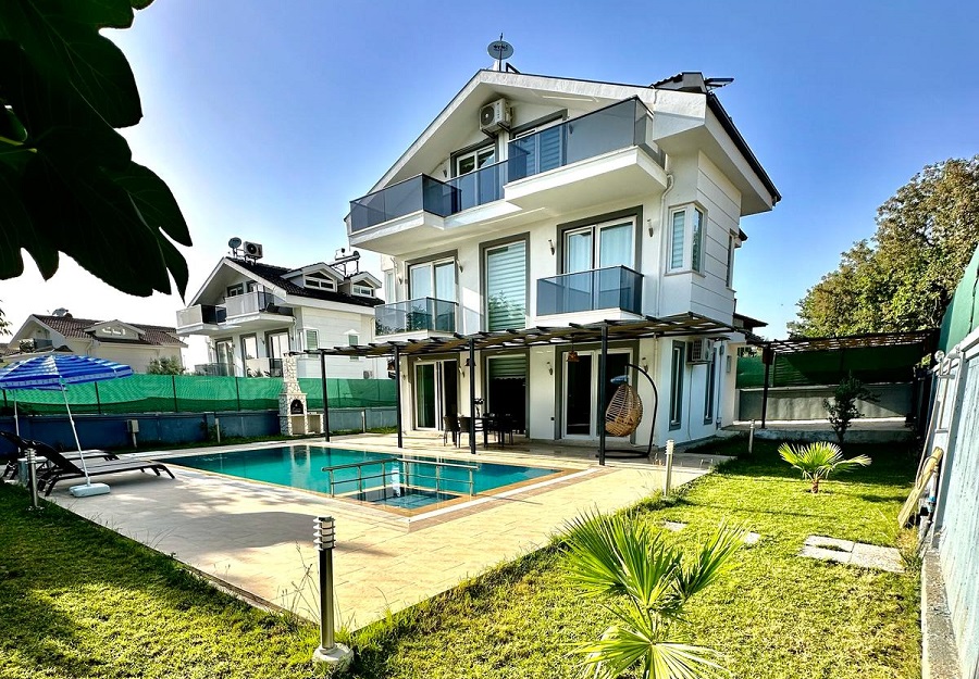 Fethiye Ovacıkta 3+1 Özel Havuzlu Doğa Manzaralı Kiralık Lüks Villa DRM-2154