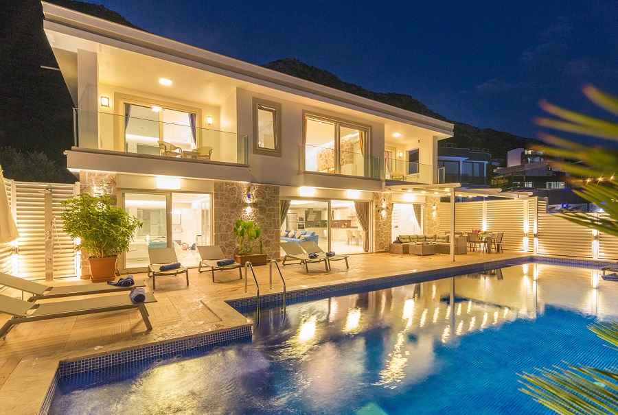 Antalya Kalkan’da 4+1 Özel Havuzlu Deniz Manzaralı Lüks Villa DRM-1765