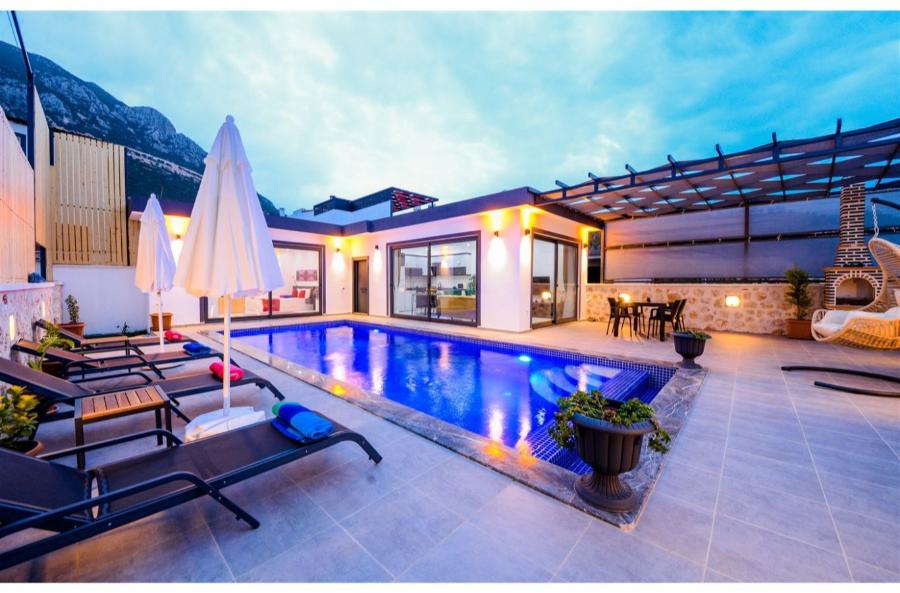 Kalkan Körderede 2+1 Özel Havuzlu Deniz Manzaralı Kiralık Lüks Villa DRM-1947