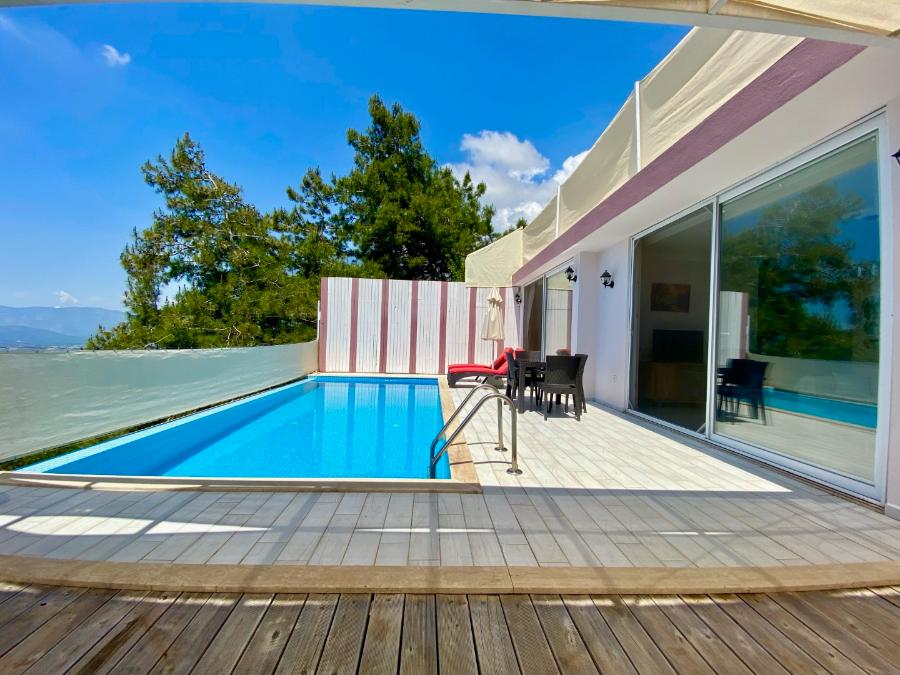 Antalya Kaş'ta 2+1 Özel Havuzlu Jakuzili Kiralık Villa DRM-1827