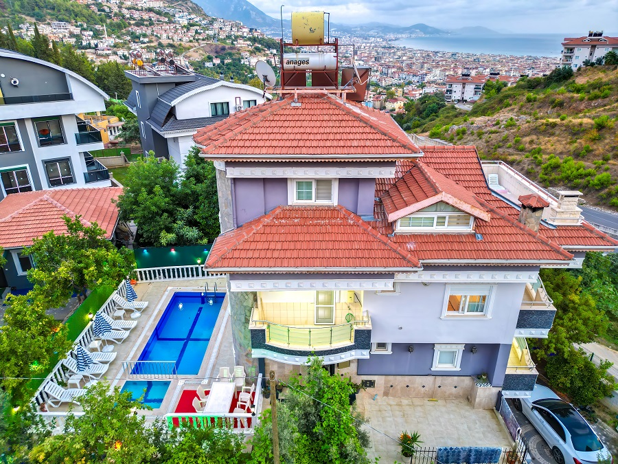 Alanya Sugözünde 4+1 Özel Havuzlu Deniz Manzaralı Kiralık Lüks Villa DRM-2207