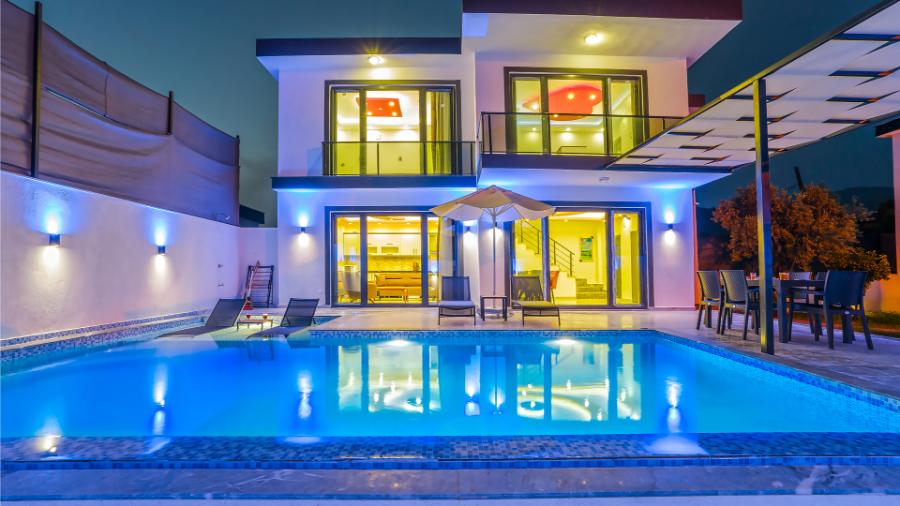 Antalya Kalkan’da 2+1 Özel Havuzlu Denize Yakın Kiralık Villa DRM-1828