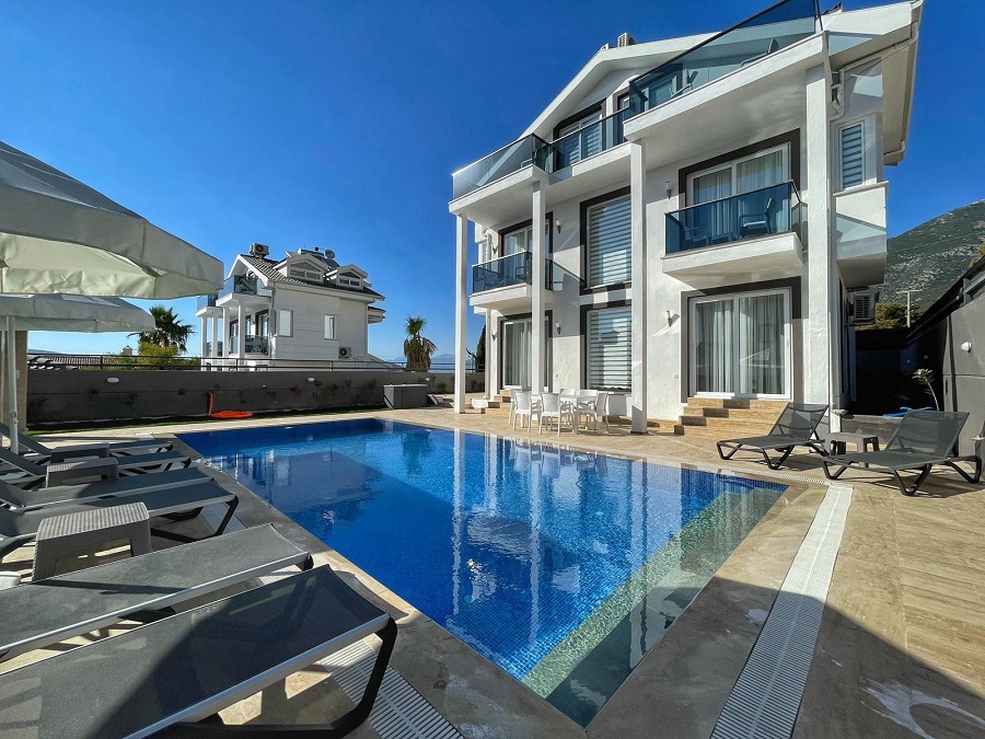 Ölüdeniz Ovacıkta 4+1 Özel Havuzlu Kiralık Lüks Villa DRM-1795