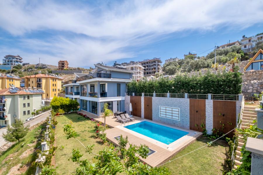 Fethiye Karaçulhada 3+1 Özel Havuzlu Kiralık Lüks Villa DRM-2243