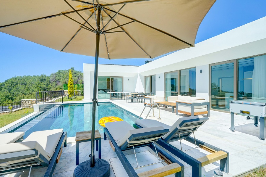 Antalya Kaş'ta 3+1 Özel Havuzlu Deniz Manzaralı Kiralık Villa DRM-2060