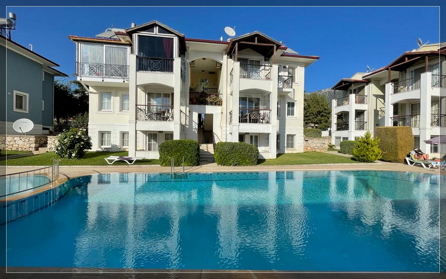 Fethiye Ölüdenizde 2+1 Ortak Havuzlu Denize Yakın Daire DRM-2161