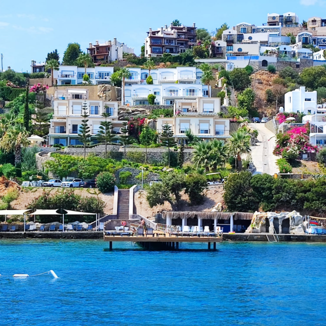 Yalıkavak Tilkicik Koyu'nda Özel Plajlı 2+1 Dubleks Villa A/1 BV-12