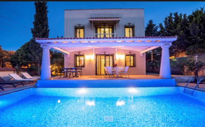 Bodrum Torba'da Denize 200 Metre Mesafede 3 Yatak Odalı Özel Havuzlu Villa BV-148