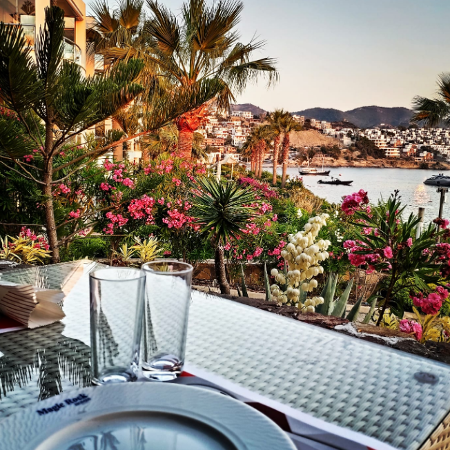 Yalıkavak Denize Sıfır Kiralık Dubleks 4+1 BV-772