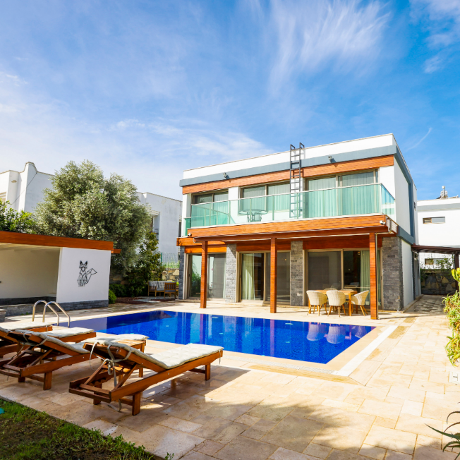 BV-821 Bodrum Gümbet'de 4+1 Özel Havuzlu Lüks Kiralık Villa